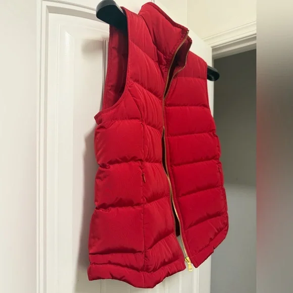 Talbots Red Puffer Vest - Picture 4 of 7